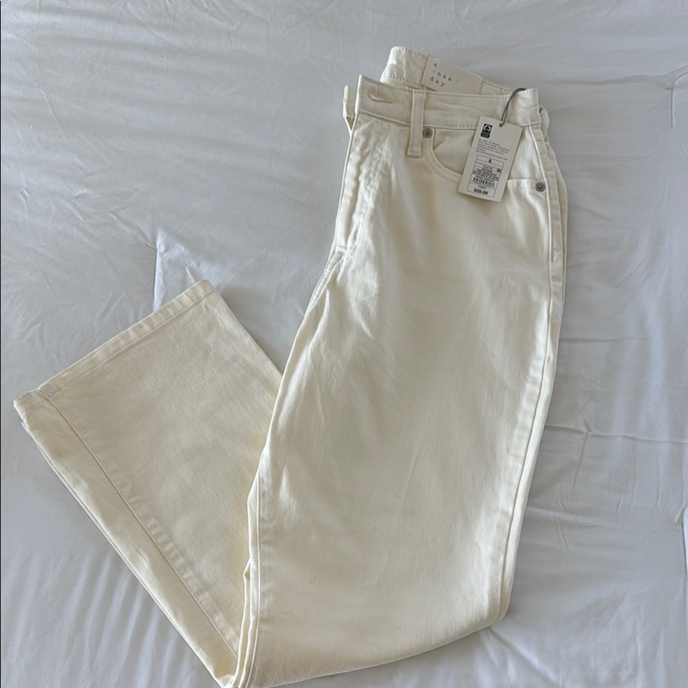 Women's Cream Jeans
